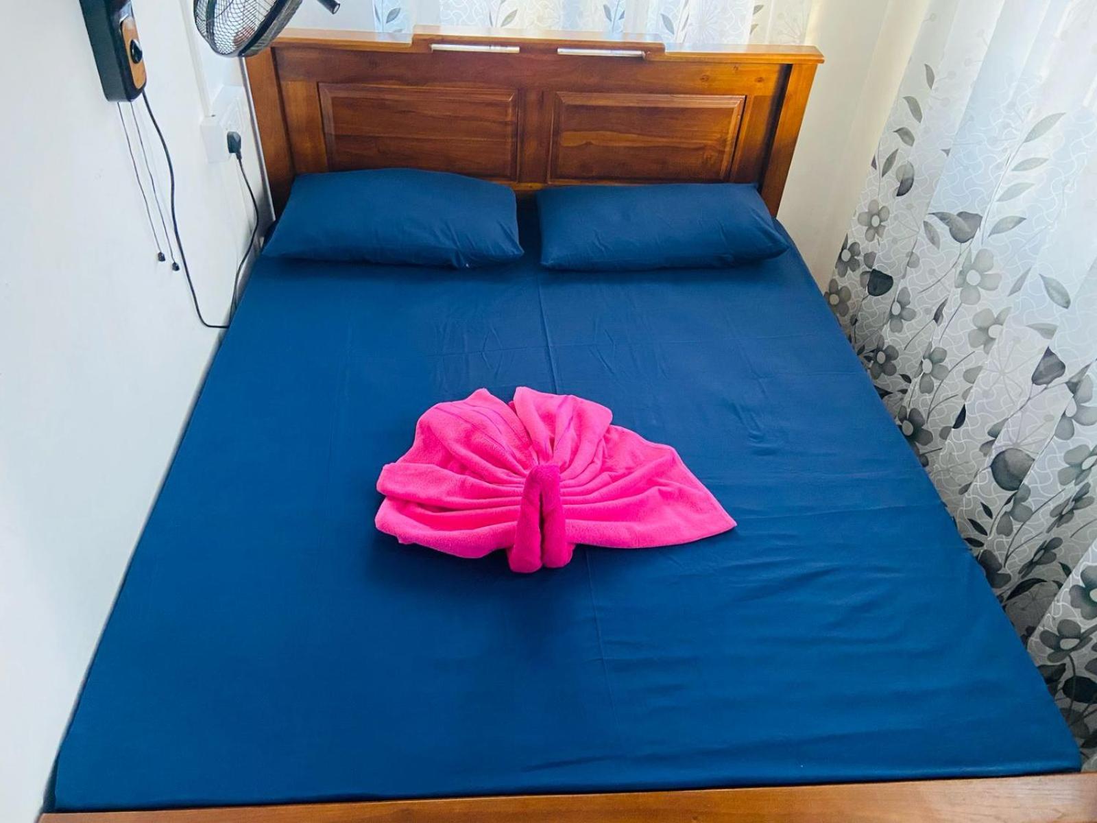 Hiricurry Hostel & Restaurant ديكويلاّ تين الغرفة الصورة